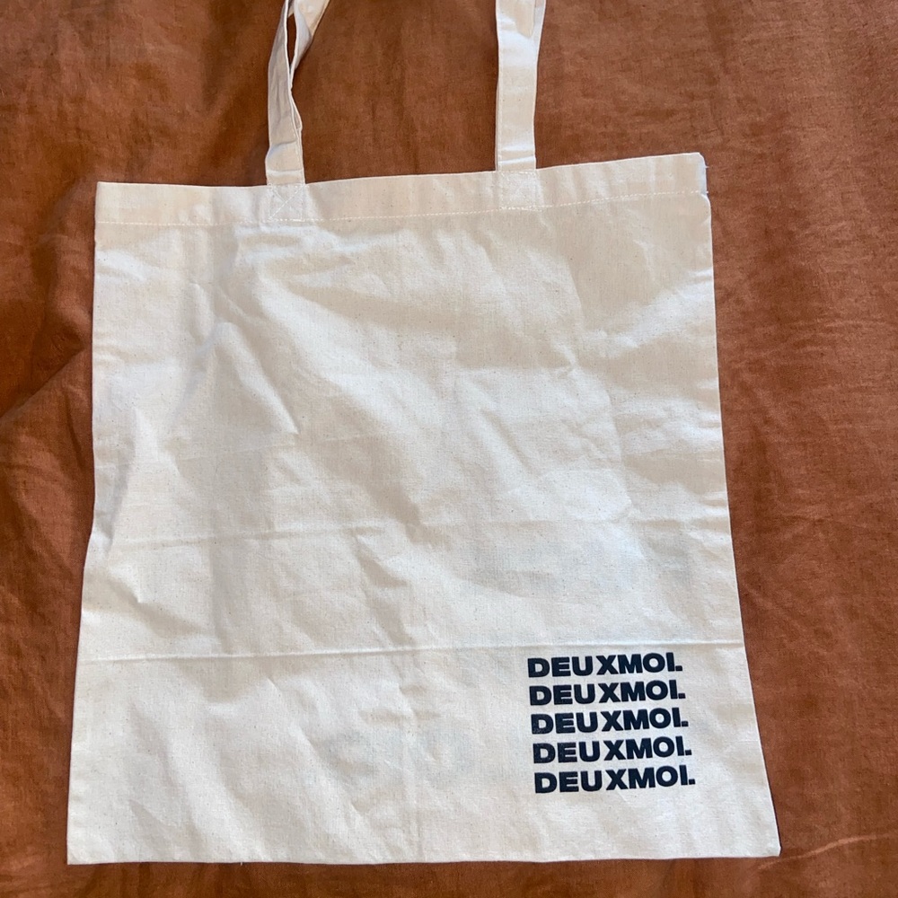 Duexmoi limited edition canvas tote bag
